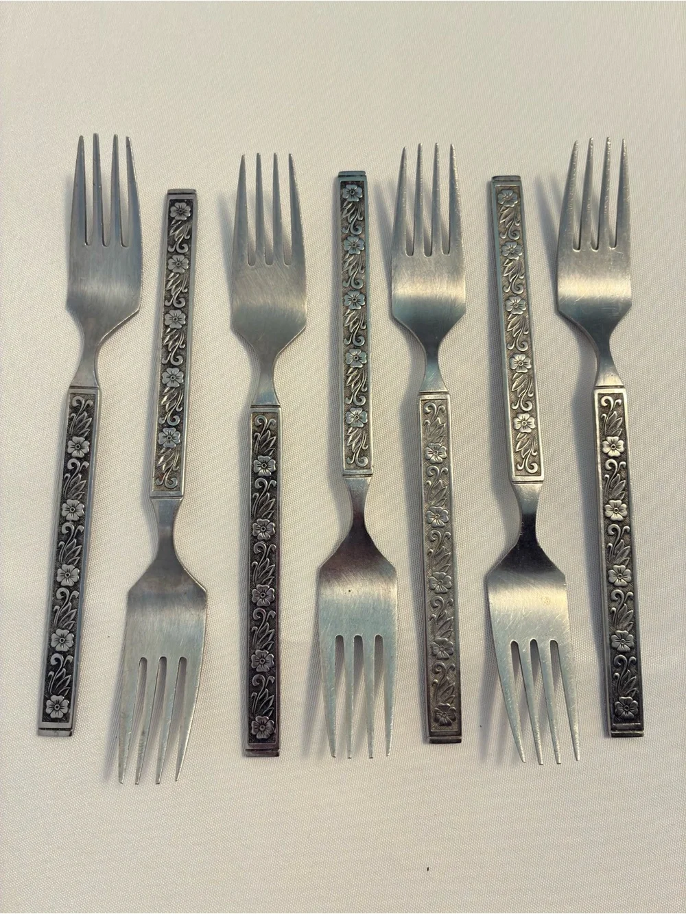 Gold Standard Japan Night Blossom MCM Vintage Stainless Flatware 19 Pieces